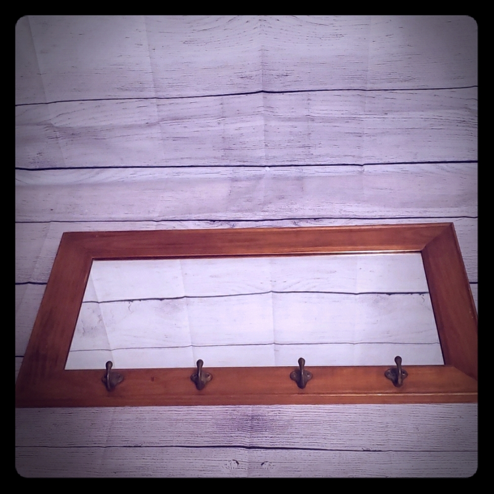 Rectangular wall mirror